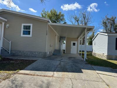 Photo 2 of 28 of home located at 1120 Windmill Grove Circle Orlando, FL 32828