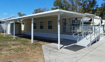 Photo 3 of 13 of home located at 37647 Chancey Road 286 Zephyrhills, FL 33541