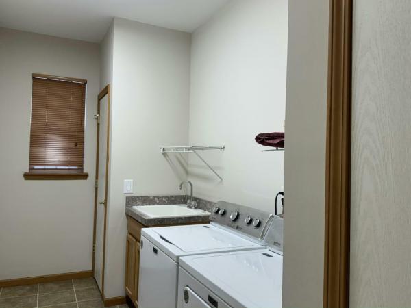 2005 HI-TECH Woodfern 2 Manufactured Home