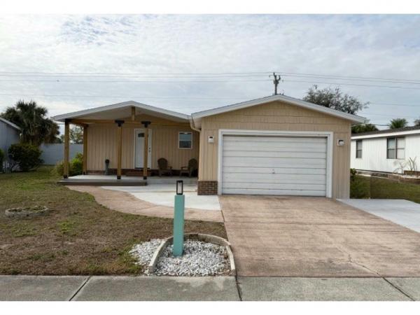 Photo 1 of 2 of home located at 1061 La Paloma Blvd North Fort Myers, FL 33903