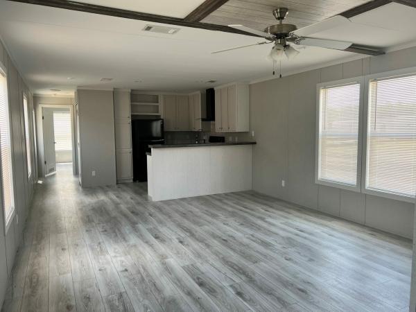 2023 Champion 19CS1660A Mobile Home