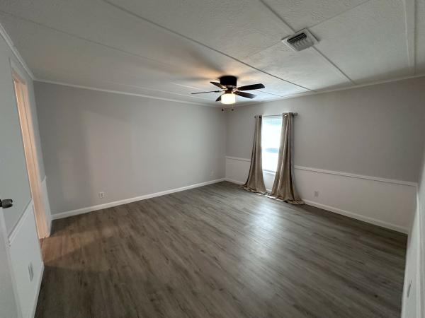 1986 Palm Harbor HS Mobile Home