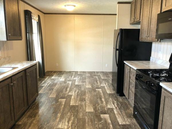 2020 Clayton Mobile Home