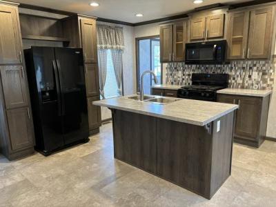 Photo 2 of 20 of home located at 271 Crestwood Dr. Lockport, NY 14094