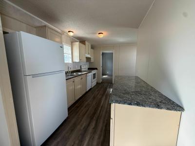 Photo 4 of 25 of home located at 11924 Springbrook Court #36 Romeo, MI 48065