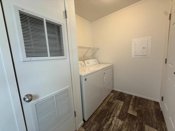 2019 Champion Mobile Home