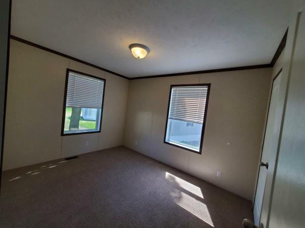 2022 Clayton Wakarusa 51 4816-727  Home