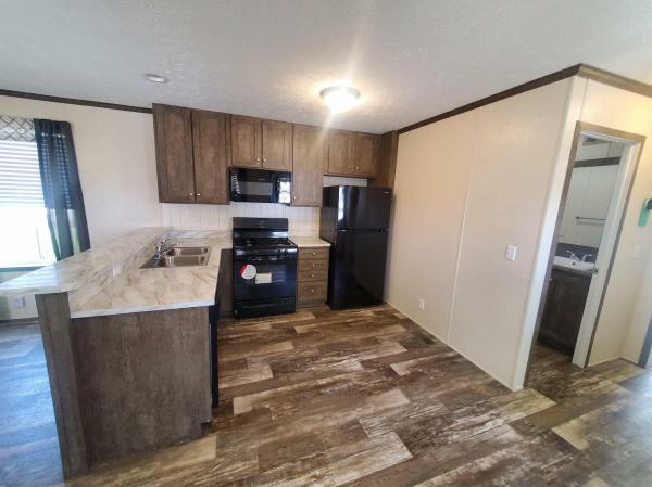 2022 Clayton Wakarusa 51 4816-727  Home