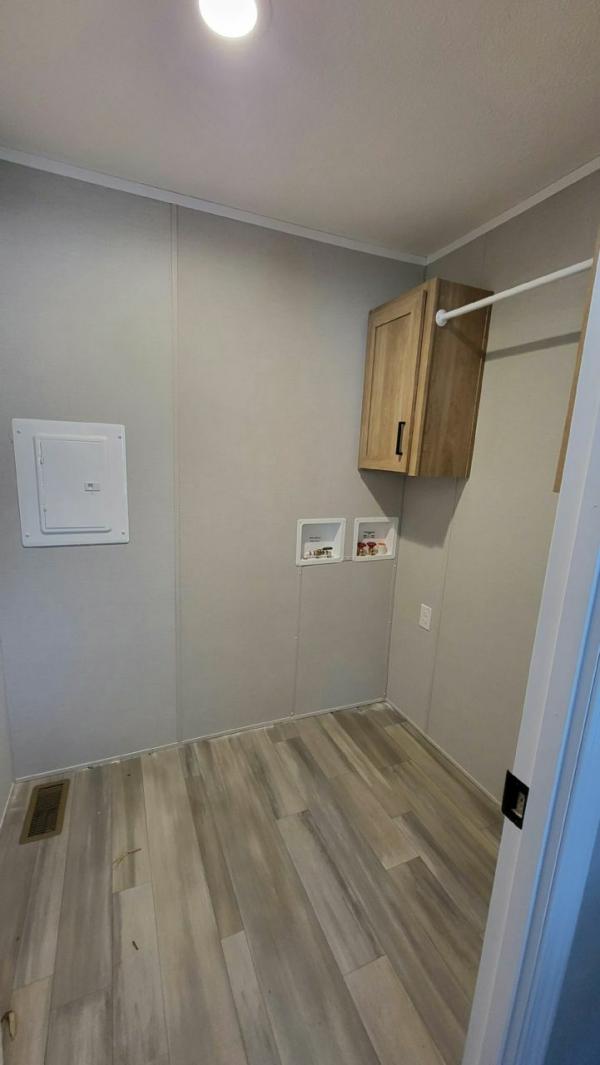 2026 Champion Homes Midwest - 2025 Dutch Aspire Manufactured Home