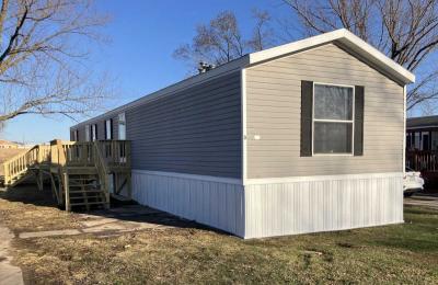 Mobile Home at 200 N 28th St. Lot 3 Fairfield, IA 52556