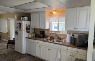 Photo 3 of 12 of home located at 620 57th Ave W Lot A-1 Bradenton, FL 34207