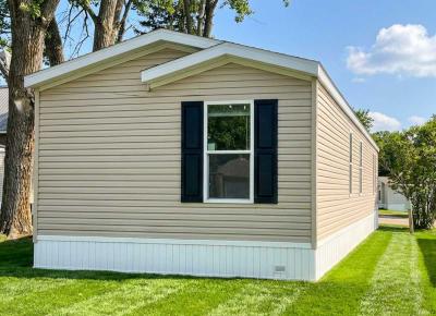 Mobile Home at 3102 N 15th St Lot 110 Fort Dodge, IA 50501
