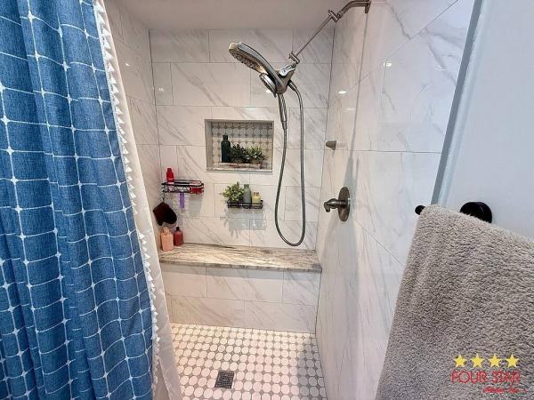 1990 HOMI  Home