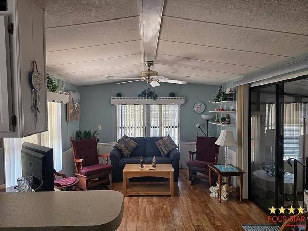 1988 PARK  Home