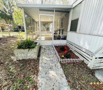 Mobile Home at 2320 Eslinger Rd New Smyrna Beach, FL 32168
