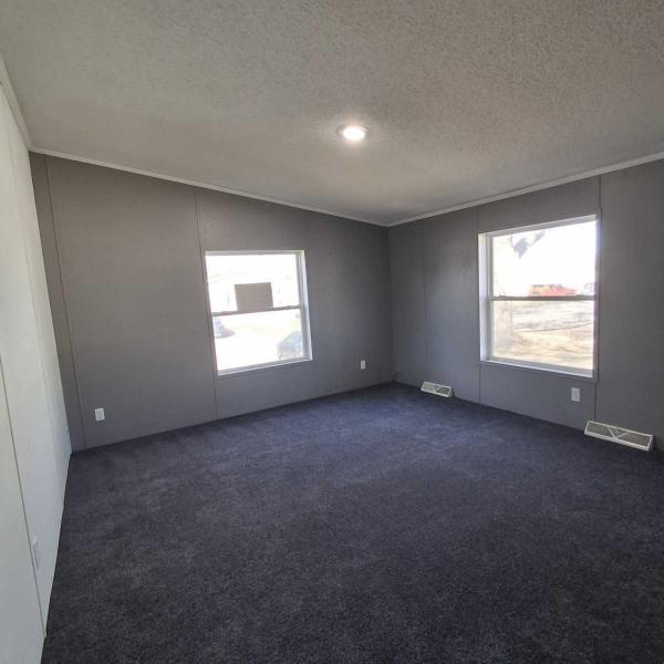 1998 Skyline Manufactured Home