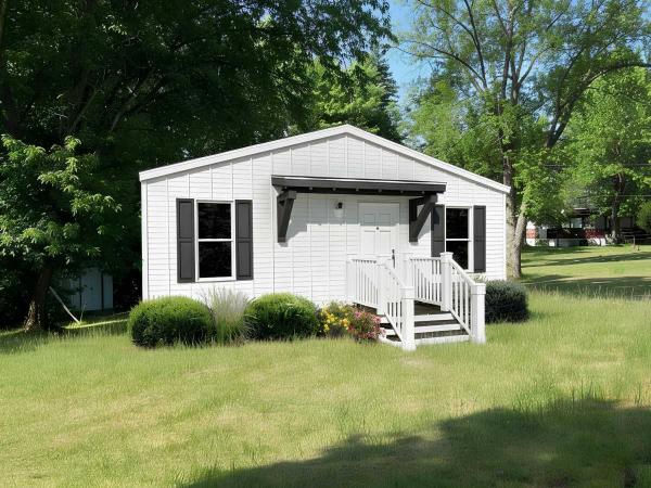 2026 Lake Manor Series Mobile Home For Sale