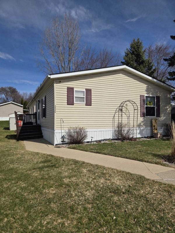 2002 Skyline Manufactured Home