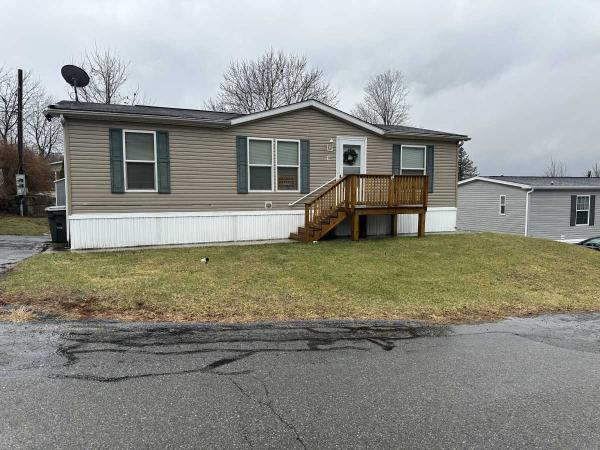 2008 pinegrove Mobile Home For Sale