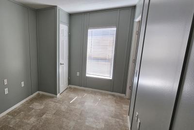 Photo 5 of 6 of home located at 5776 W Hwy 30 Lot 62 Fremont, NE 68025