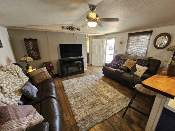 2001 Festival Manufactured Home