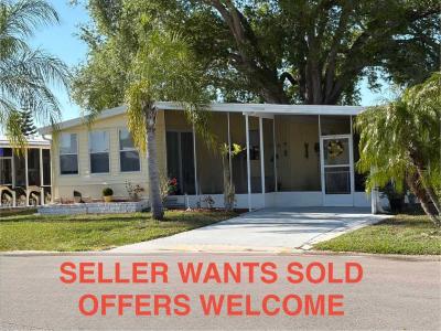 Mobile Home at 7428 Westwood Dr Ellenton, FL 34222