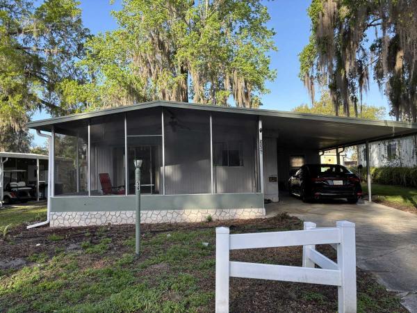 1979 BUDD Mobile Home For Sale