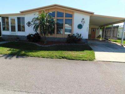 Mobile Home at 1510 Ariana St Lot #352 Lakeland, FL 33803