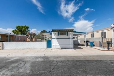 Photo 2 of 19 of home located at 3481 Jewel Cave Dr. Las Vegas, NV 89122