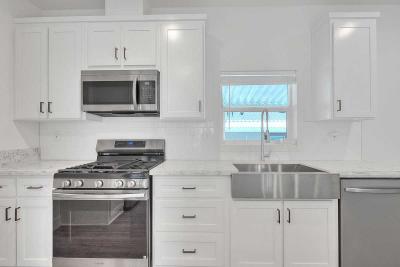 Photo 5 of 12 of home located at 3444 W Center St #61 Riverside, CA 92501