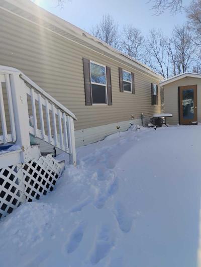 Photo 2 of 8 of home located at 1150 95th Ave NE Blaine, MN 55434