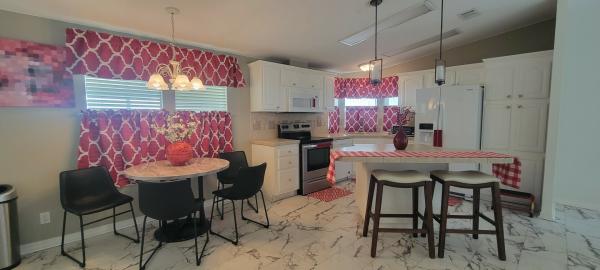 2005 Skyline Mobile Home