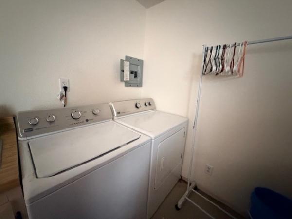 1994 Cavco Manufactured Home