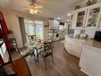 2005 Homes of Merit T16865 Mobile Home