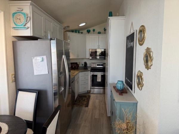 1990 HOME Manufactured Home