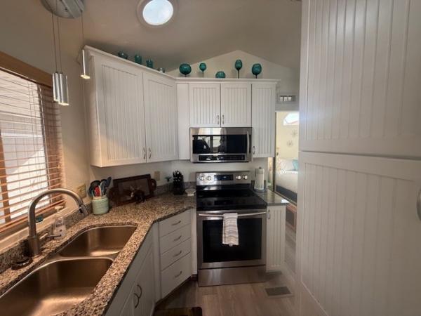 1990 HOME Manufactured Home