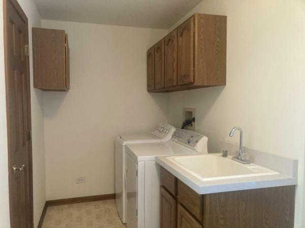 1993 HI-TECH Hambletonian Manufactured Home