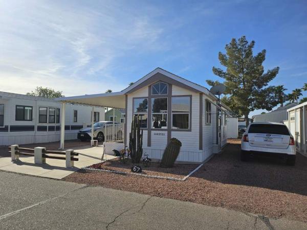 2000 Park Manufactured Home