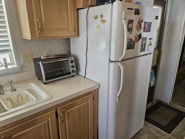 2000 Park Manufactured Home