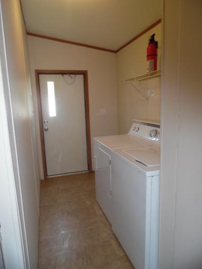 Photo 5 of 5 of home located at 29391 Maple Flat Rock, MI 48134