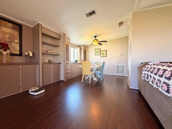 1990 FUQU FUQU Mobile Home