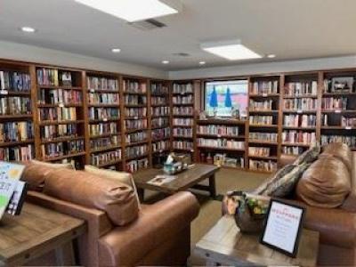 Photo 5 of 13 of home located at 2501 W Wickenburg Way Sp Lot 324 Wickenburg, AZ 85390