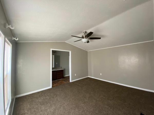 2017 Elliott Mobile Homes Solitaire Mobile Home