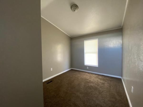 2017 Elliott Mobile Homes Solitaire Mobile Home