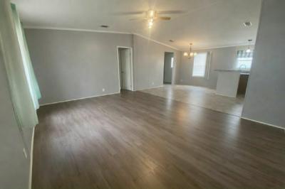 Photo 2 of 8 of home located at 1779 Sunburst Dr Apopka, FL 32712