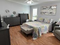 2006 Pine Grove Mobile Home