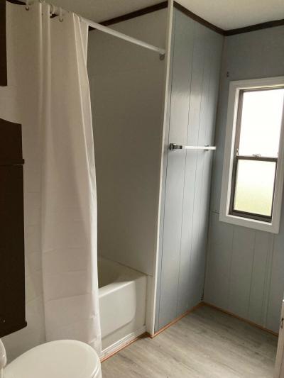 Photo 5 of 8 of home located at 417 Sunburst Cir Oakland Charter Township, MI 48363