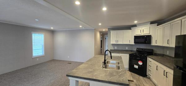 2025 Champion Dutch Aspire Mobile Home