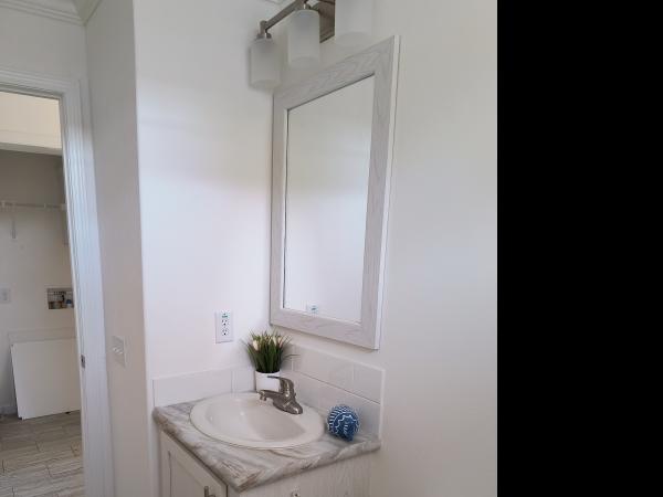 2023 Homes of Merit Community HOMCS-HC4522B Mobile Home