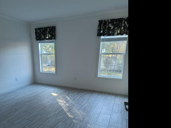 2023 Homes of Merit Community HOMCS-HC4522B Mobile Home